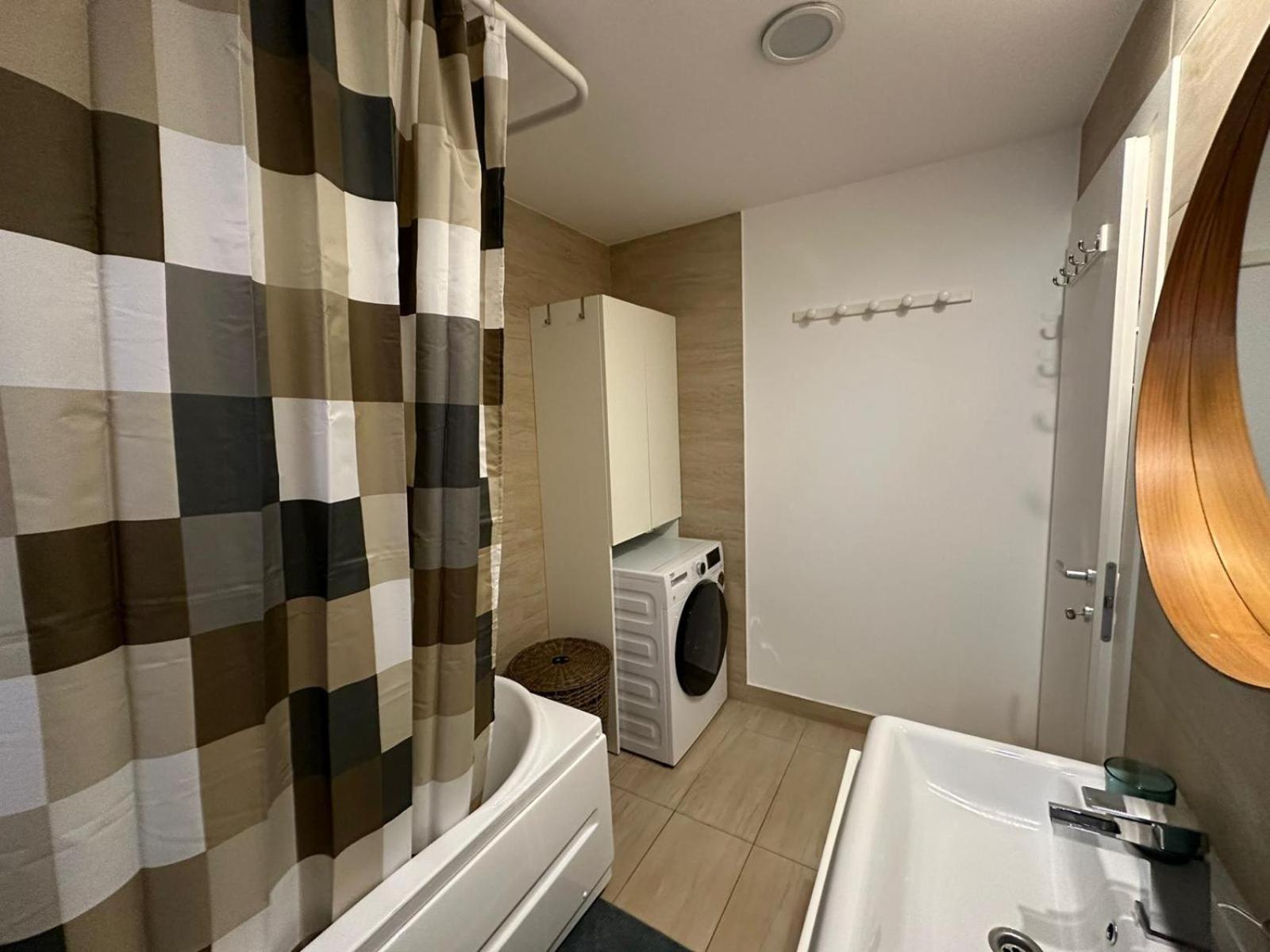 La Dolce Vita Apartment Stefanestii de Jos ภายนอก รูปภาพ